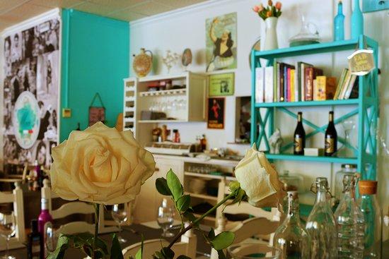 Mia's Pizzorante Gourmet